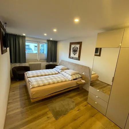 Haus Meinrad Lägenhet *