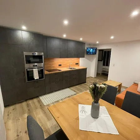 アパート Haus Meinrad *